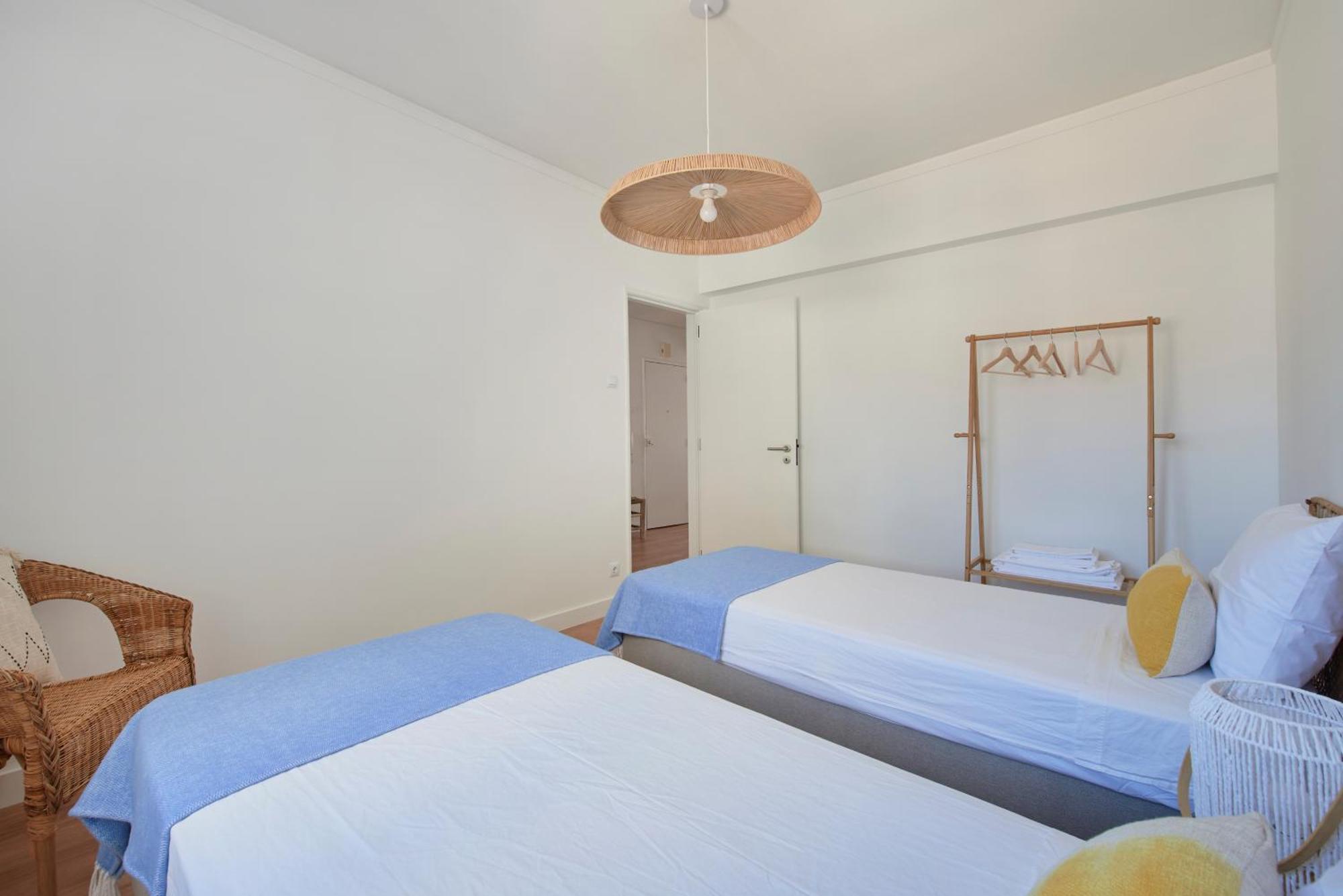 Sunset Bay View, Renovated Apt, By Timecooler Setúbal Esterno foto