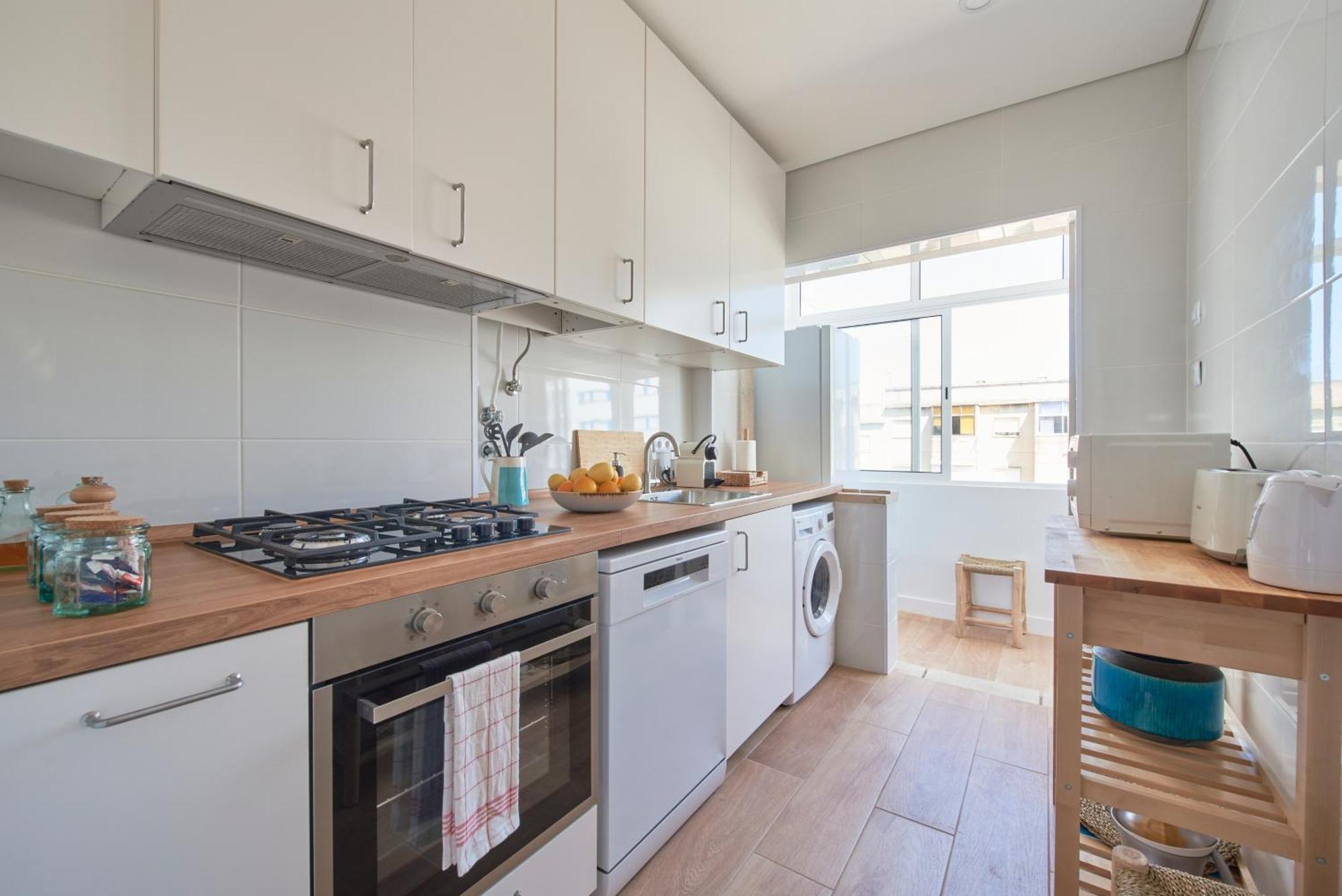 Sunset Bay View, Renovated Apt, By Timecooler Setúbal Esterno foto